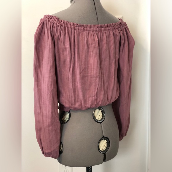 NWT Aeropostale Mauve Billow Sleeve Blouse - Picture 4 of 9